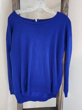 Beautiful Large Lightweight Royal Blue Sweater